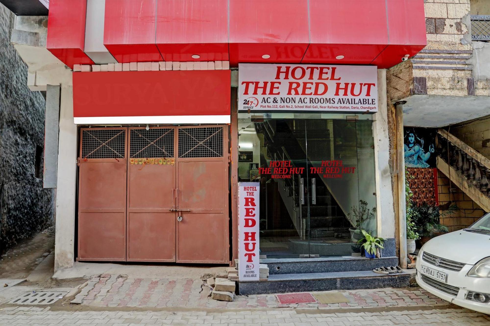 Chandīgarh Oyo Hotel The Red Hut מראה חיצוני תמונה