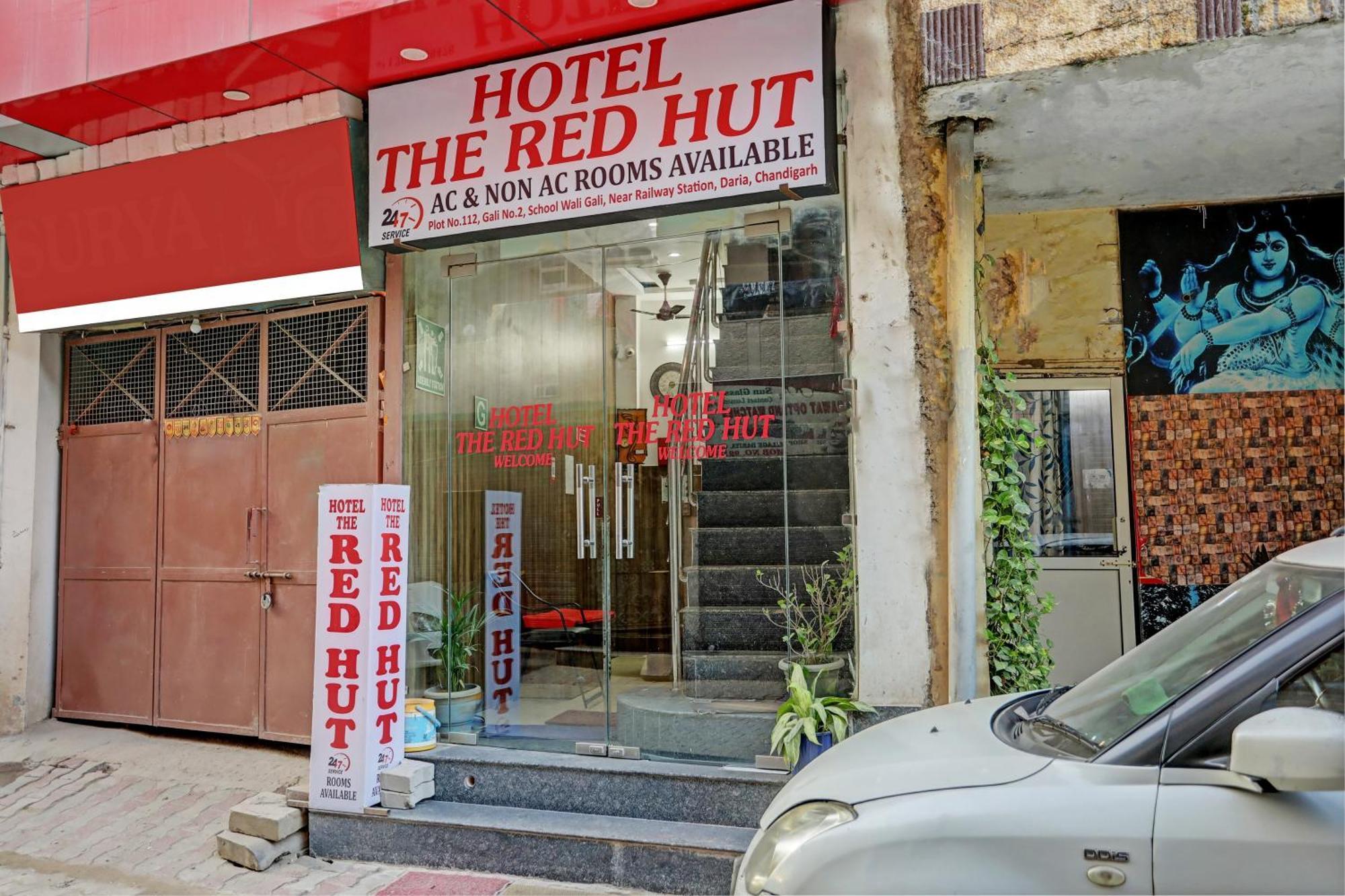 Chandīgarh Oyo Hotel The Red Hut מראה חיצוני תמונה
